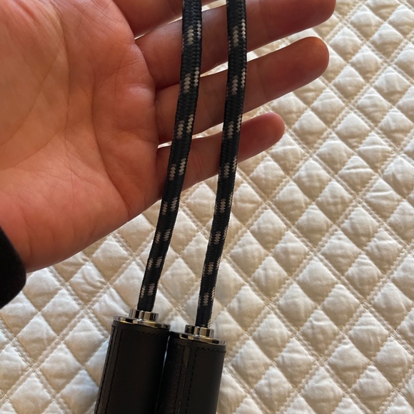 RARE Louis Vuitton Jump Rope - Picture 4 of 5